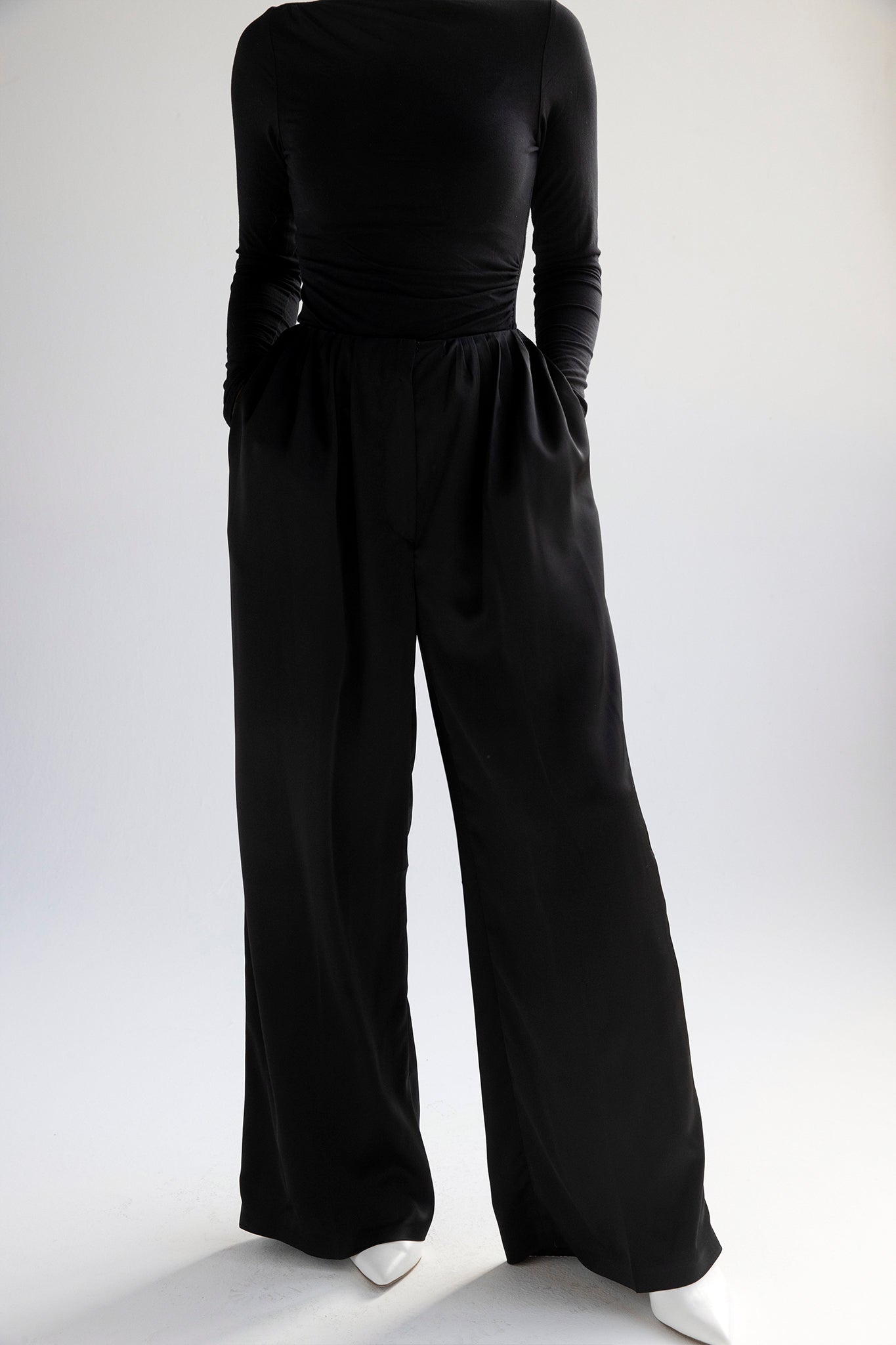 Satin high waist palazzo pants in black