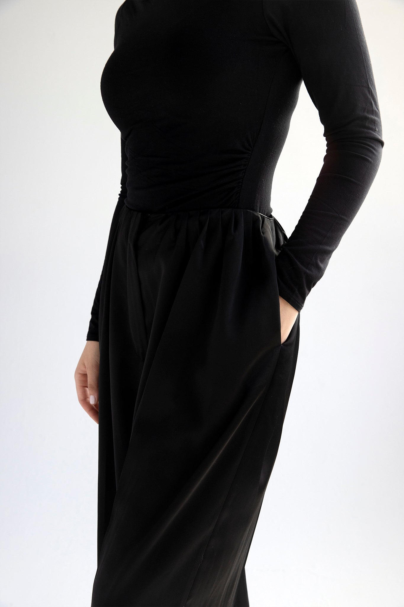 Satin high waist palazzo pants in black