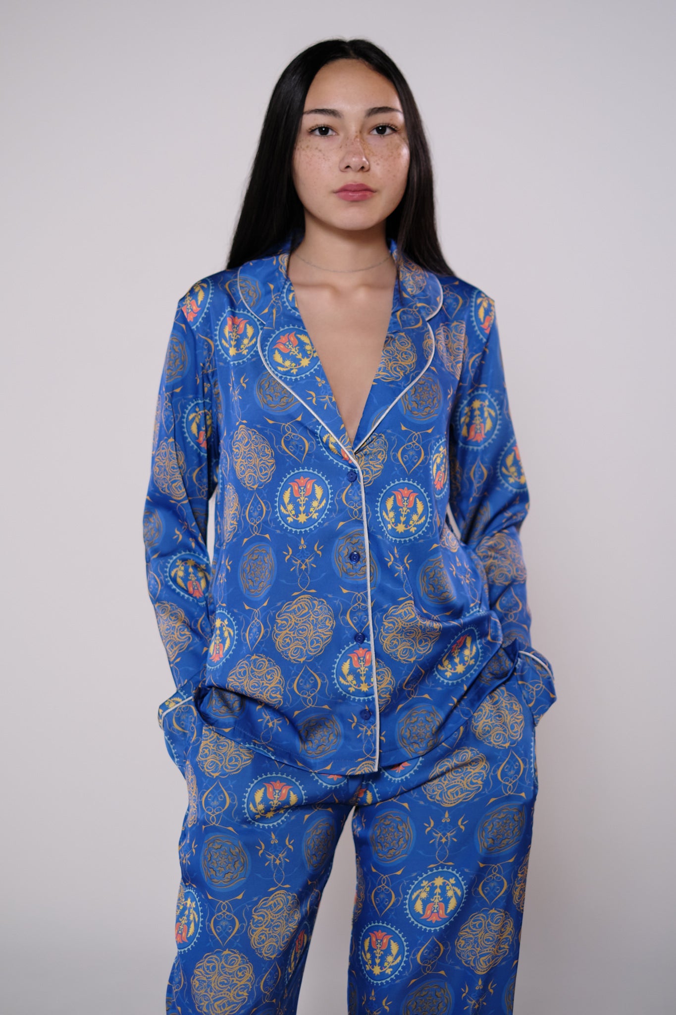 Satin wide leg pants in royal blue heritage print