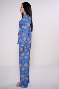 Satin wide leg pants in royal blue heritage print